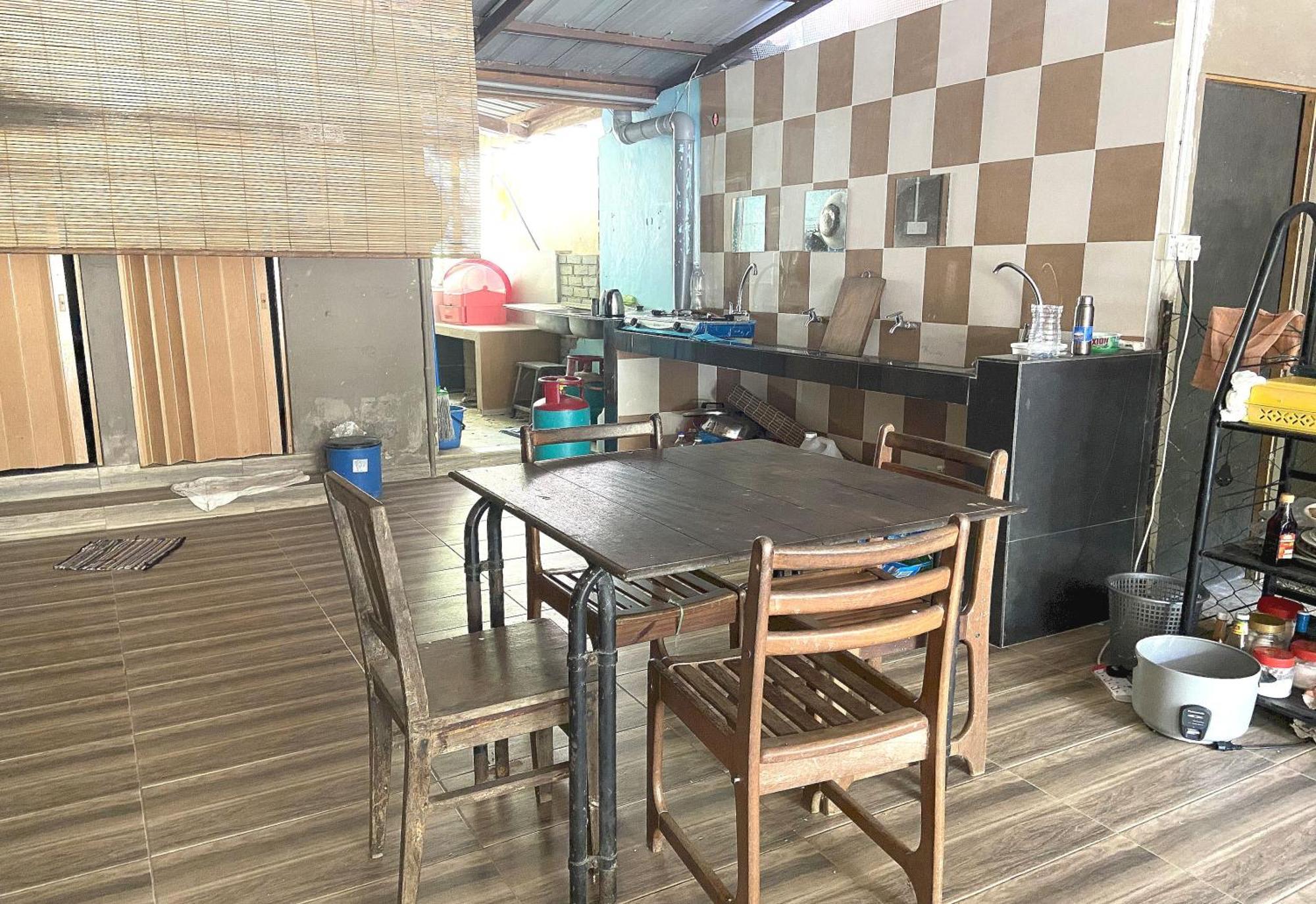 Oyo 90971 Pollock Homestay Sungai Lembing Ngoại thất bức ảnh